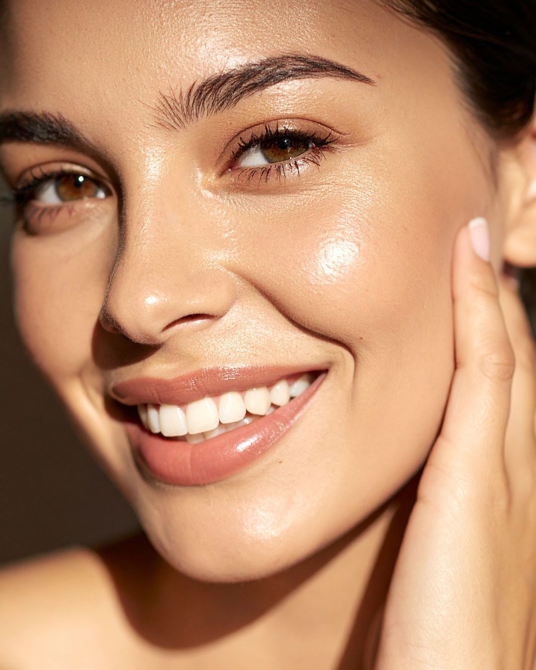 Krémy na tvár – vaša denná a nočná dávka krásy