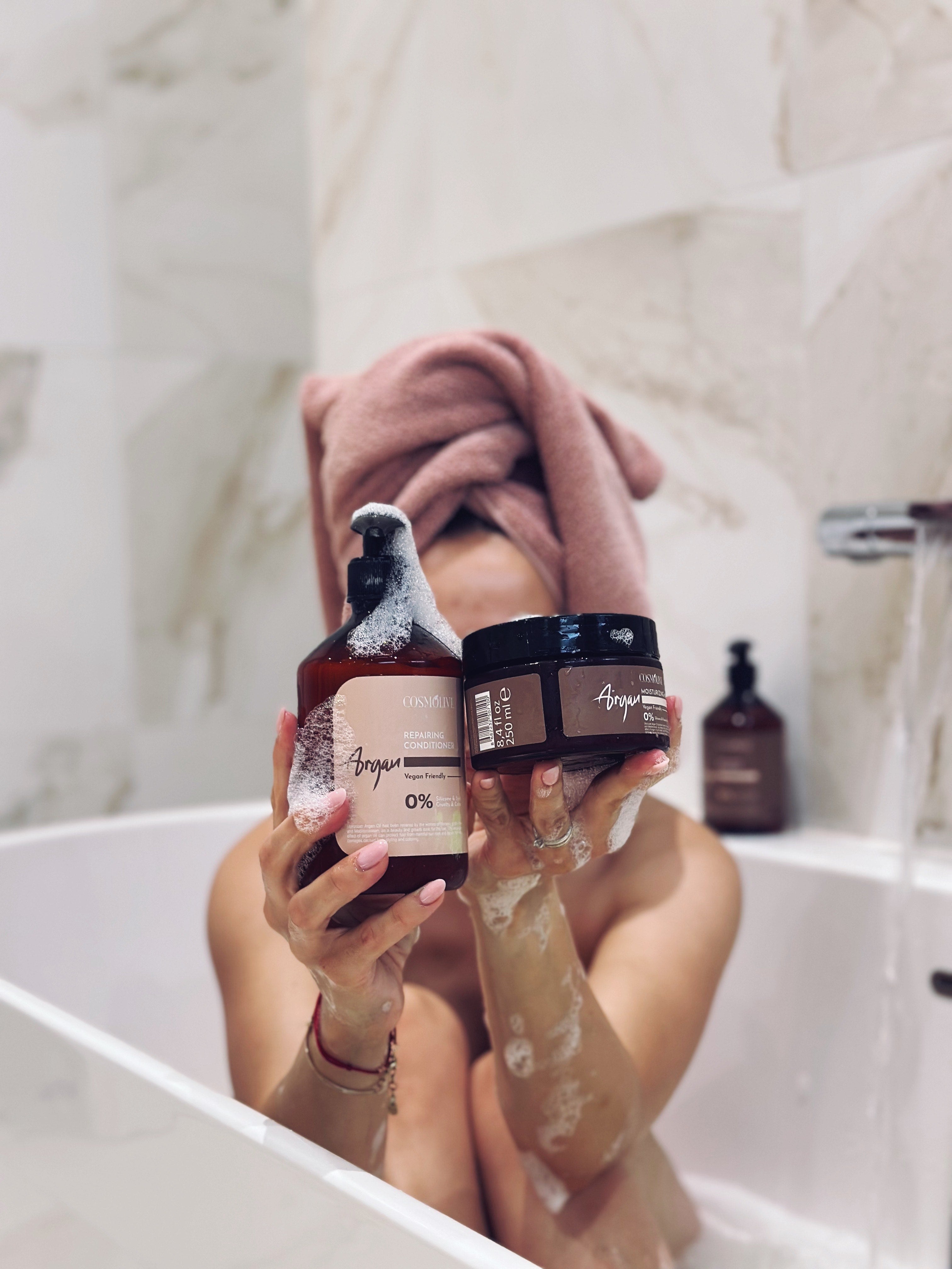 Cosmolive prírodná arganová maska pre výživu a obnovu vlasov 250ml