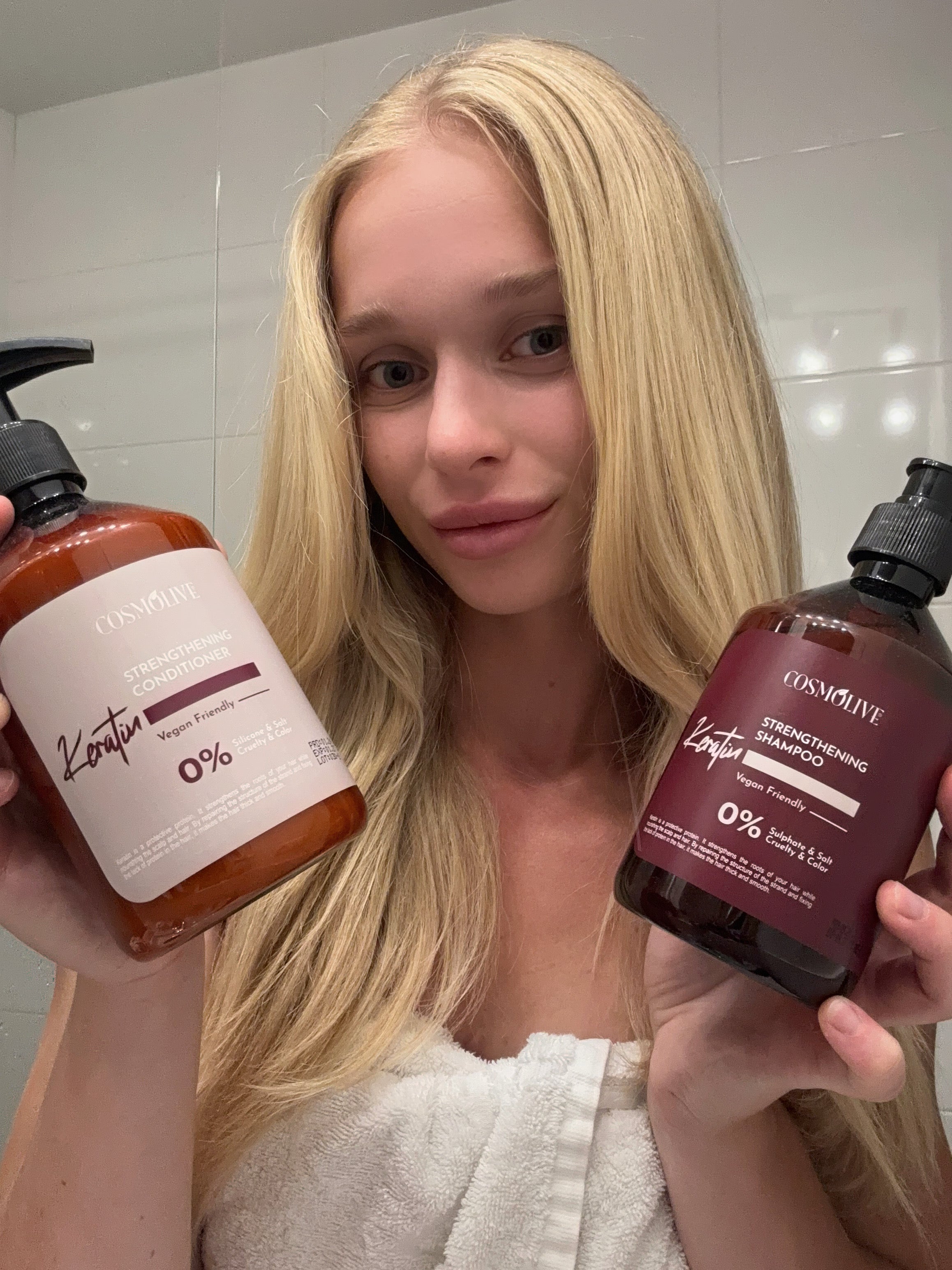 Cosmolive prírodný šampón s keratínom pre obnovu a posilnenie vlasov 500ml